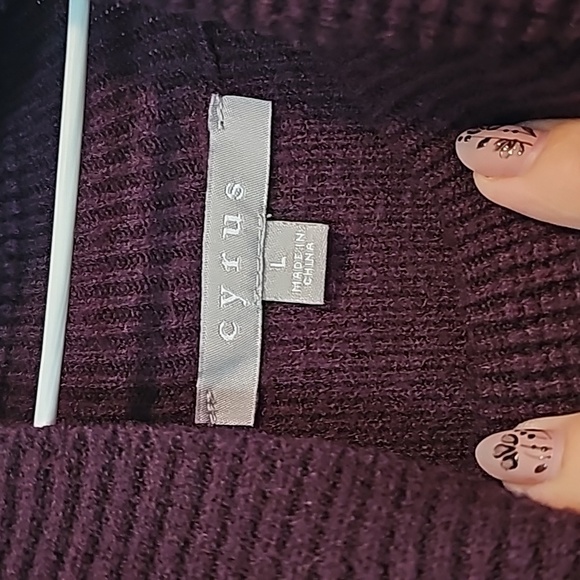 Cyrus Cowl Neck Burgundy Sweater - Picture 3 of 3